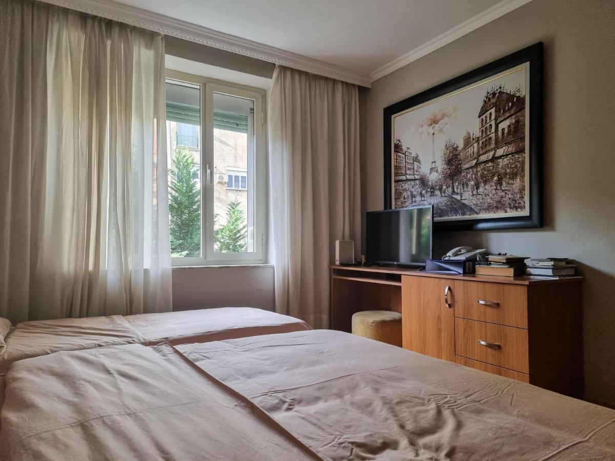 Tirana Center Cozy Apartment 外观 照片